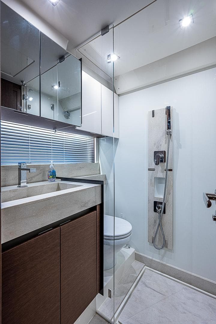 2022 Prestige 520 Fly