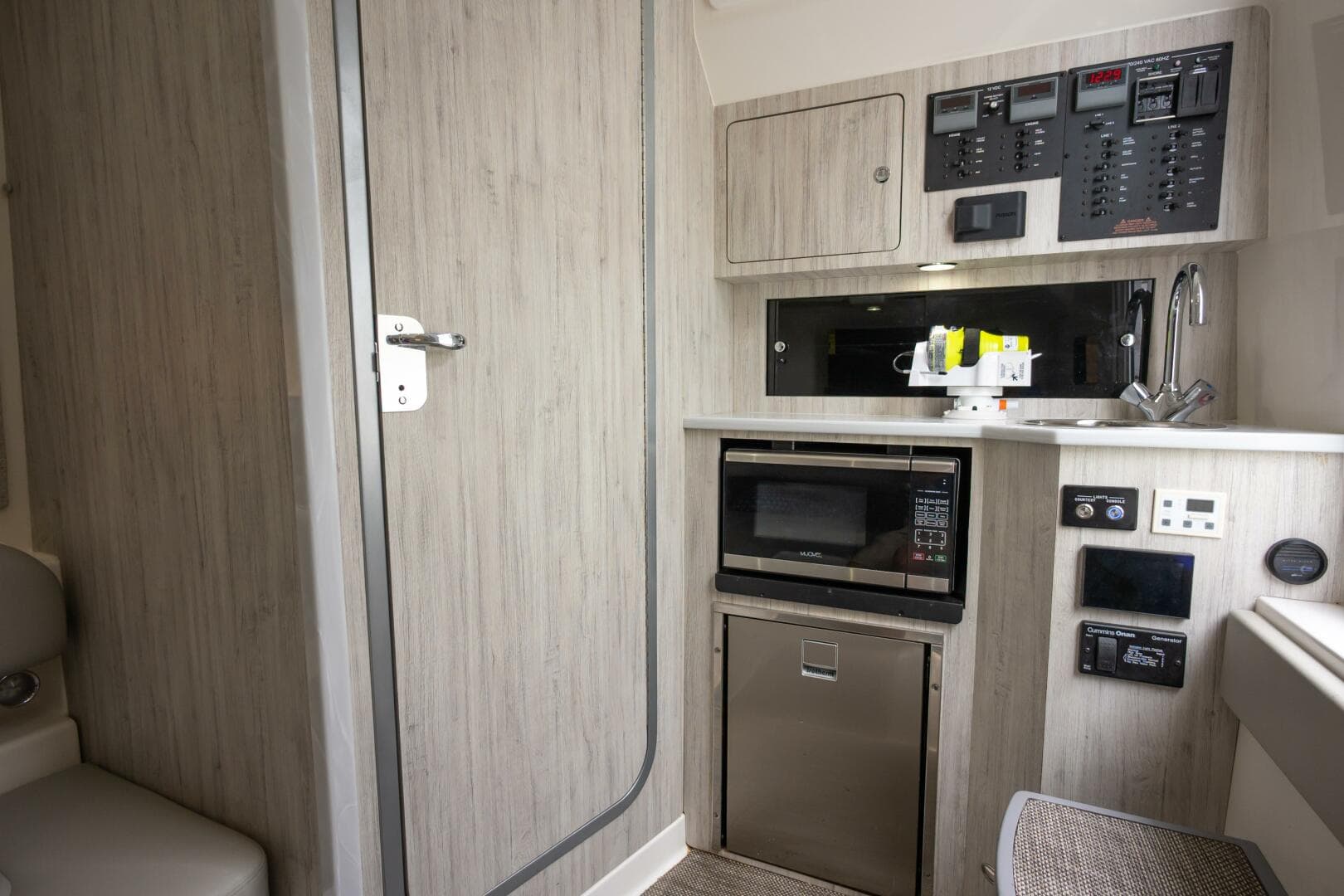 37 Regulator 2022 Dave 48