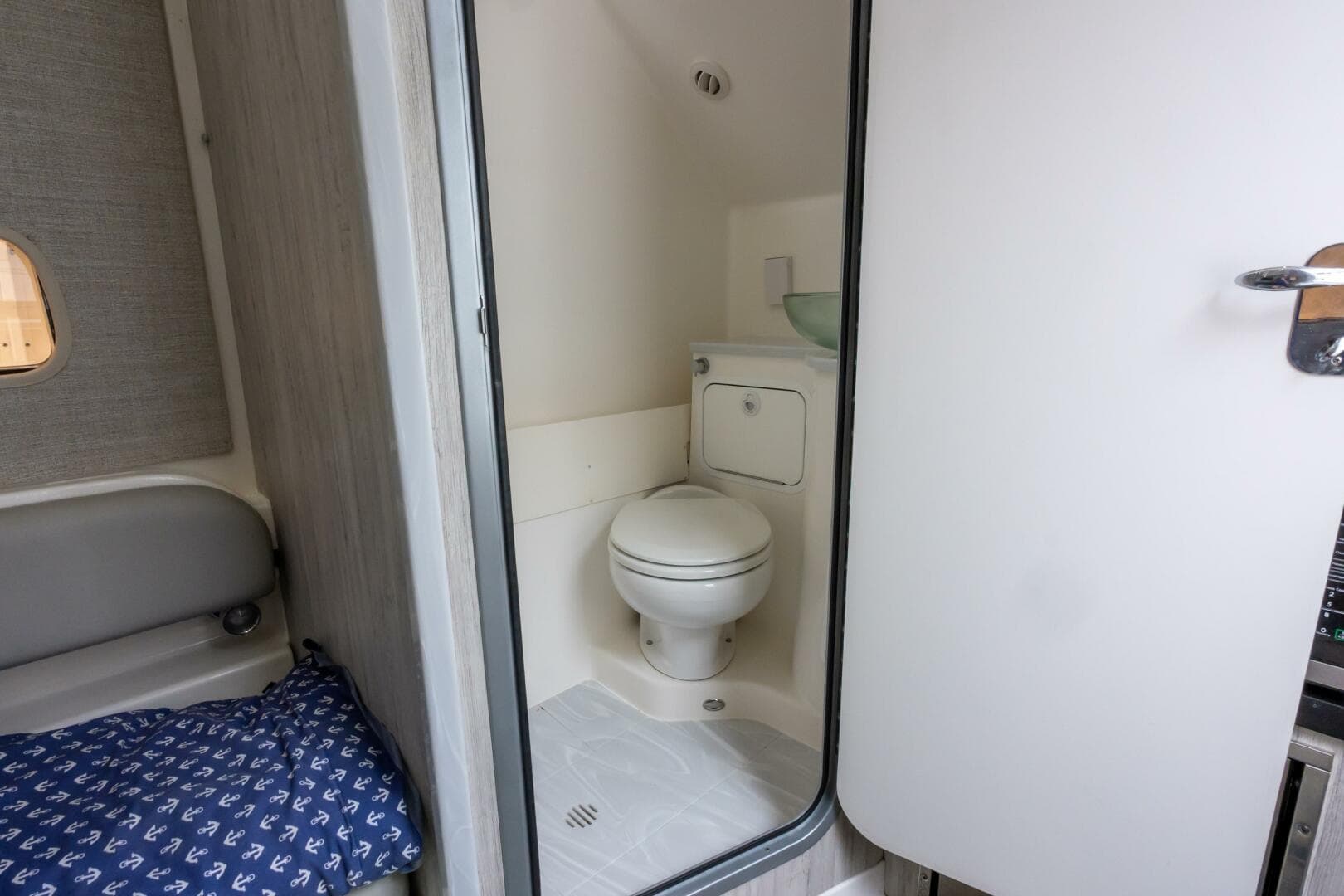 37 Regulator 2022 Dave 52