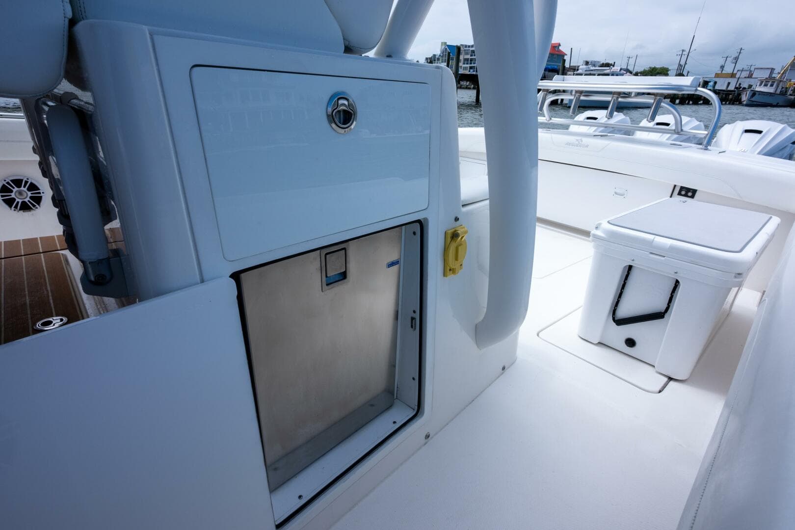 37 Regulator 2022 Dave 30