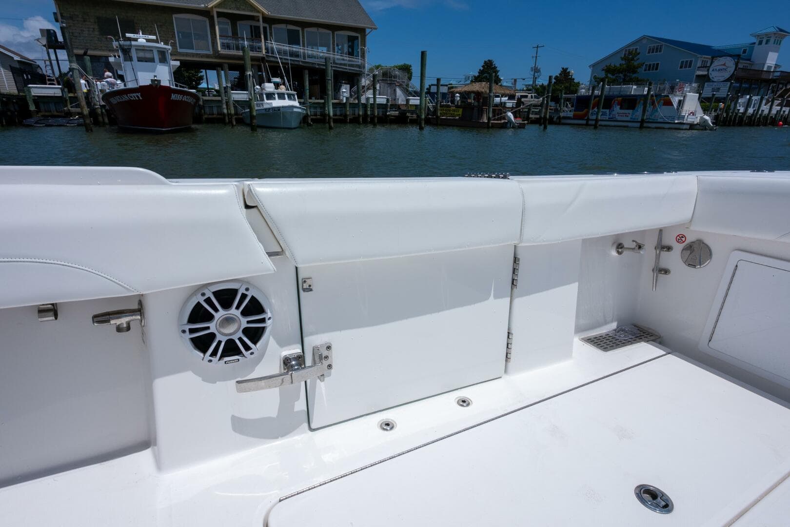 37 Regulator 2022 Dave 26