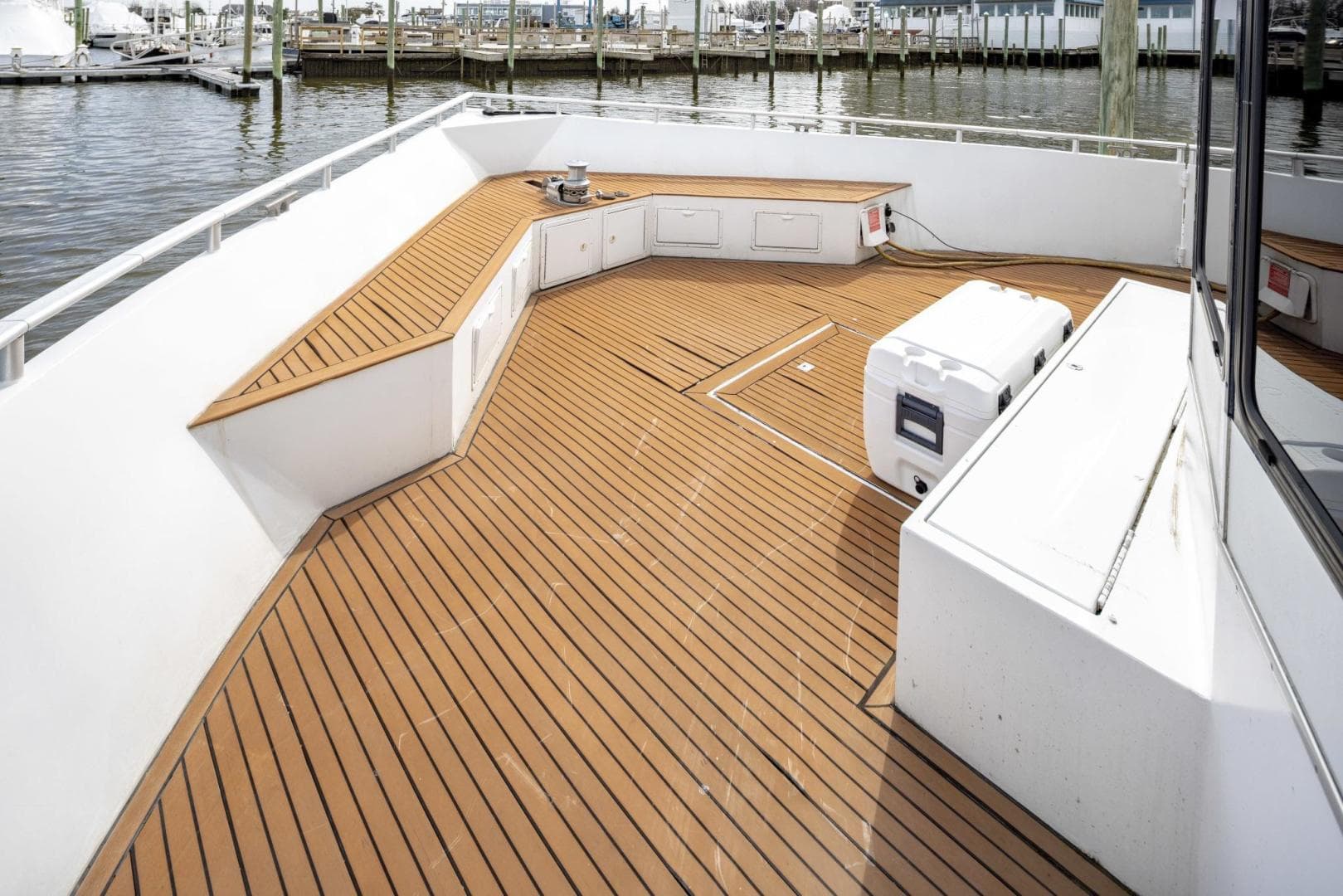2008 Fantasy 82 Coastal Yacht