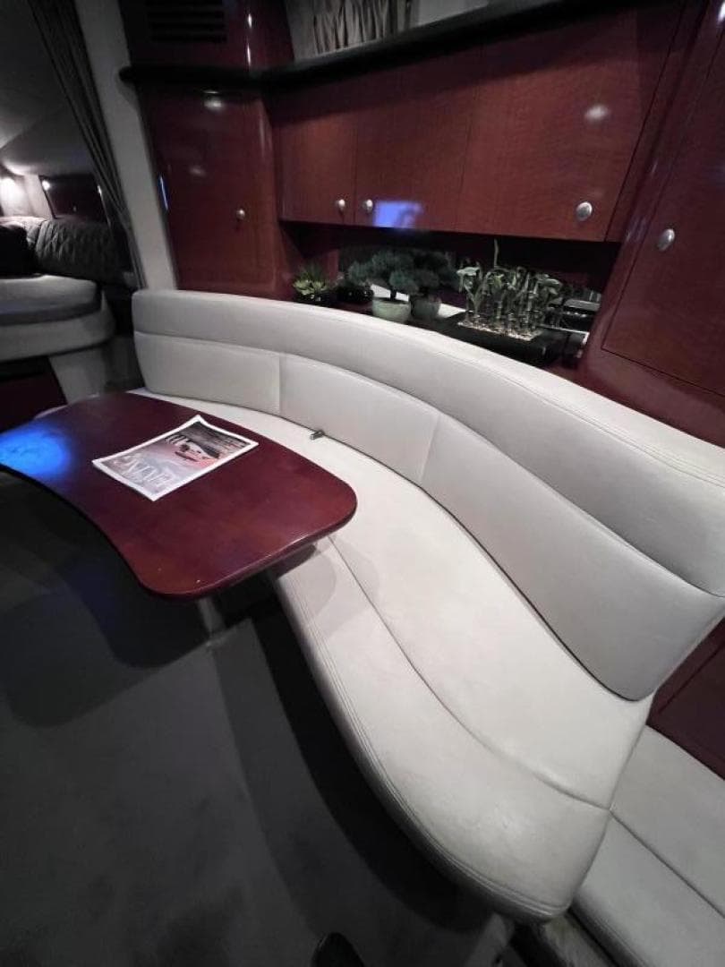 2005 Sea Ray Sundancer 320