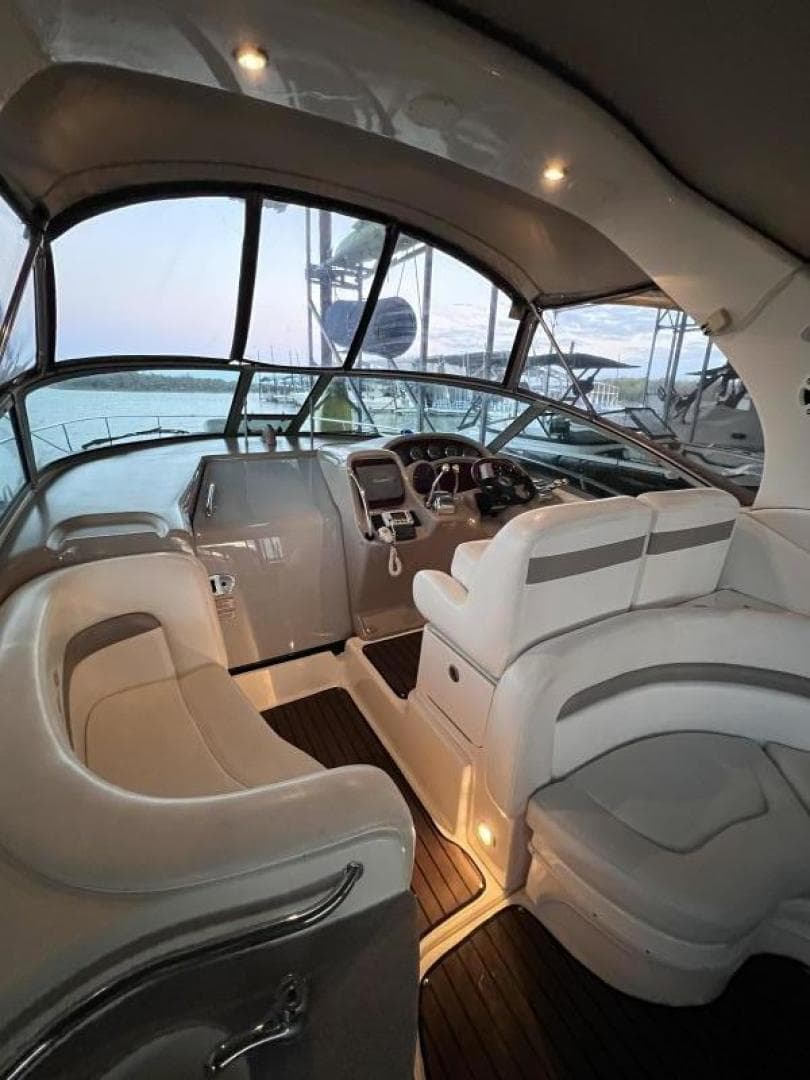 2005 Sea Ray Sundancer 320