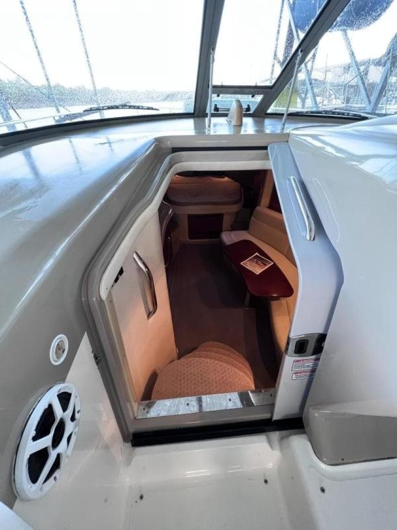 2005 Sea Ray Sundancer 320