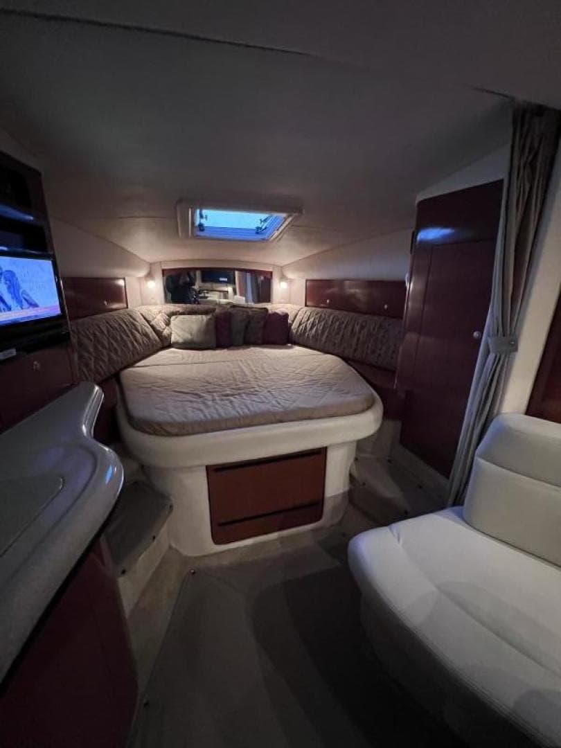 2005 Sea Ray Sundancer 320