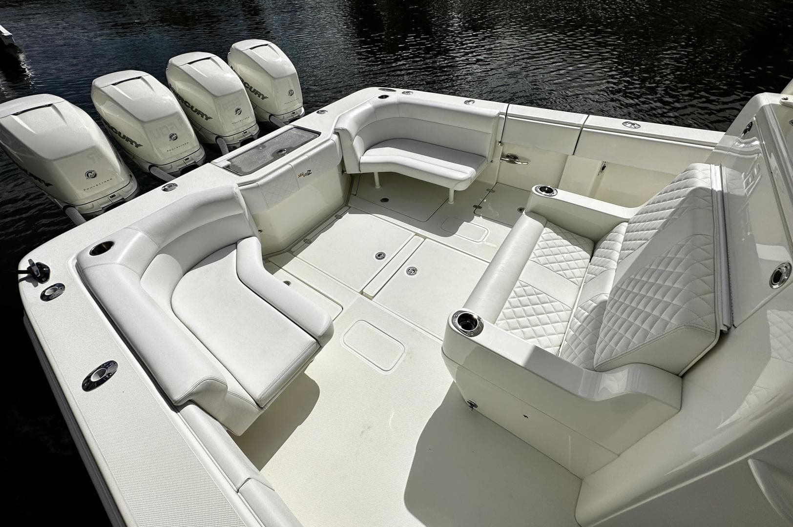 2018 SeaVee 390Z