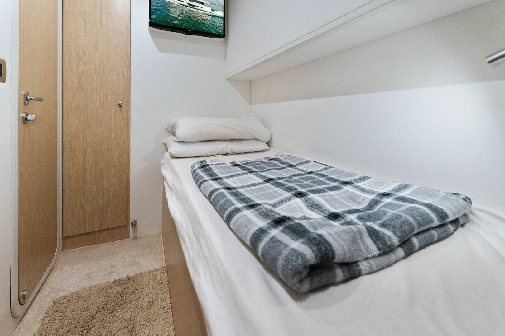 2023 Ferretti Yachts 780