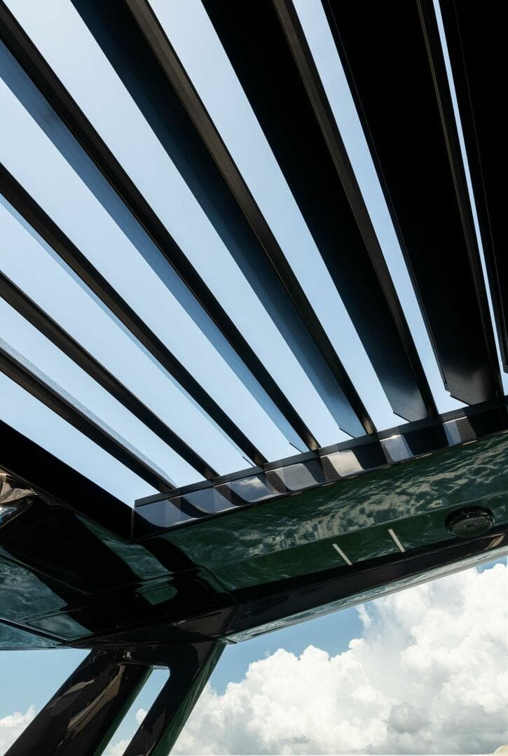 2023 Ferretti Yachts 780