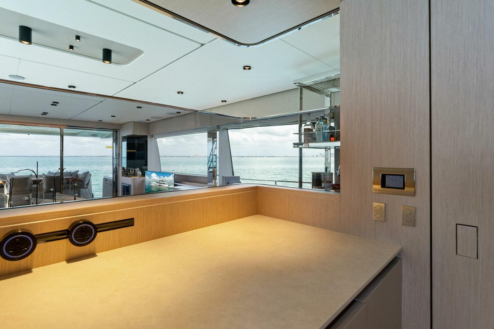 2023 Ferretti Yachts 780