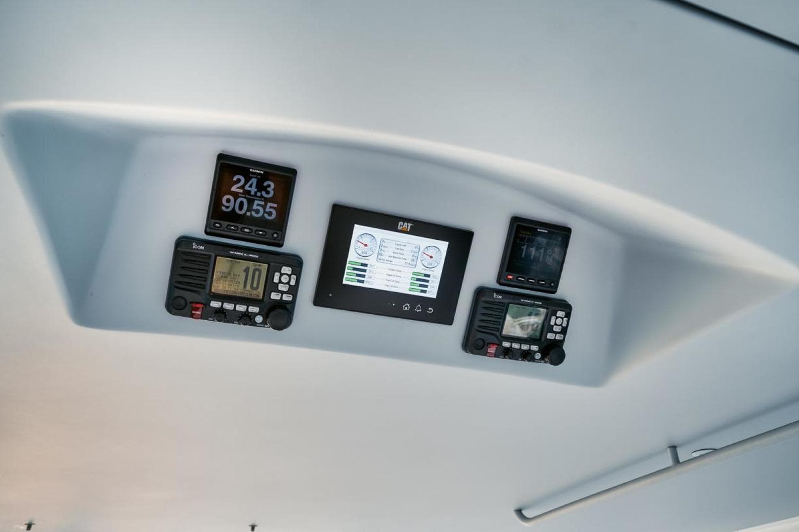 2020 Hatteras Convertible GT59