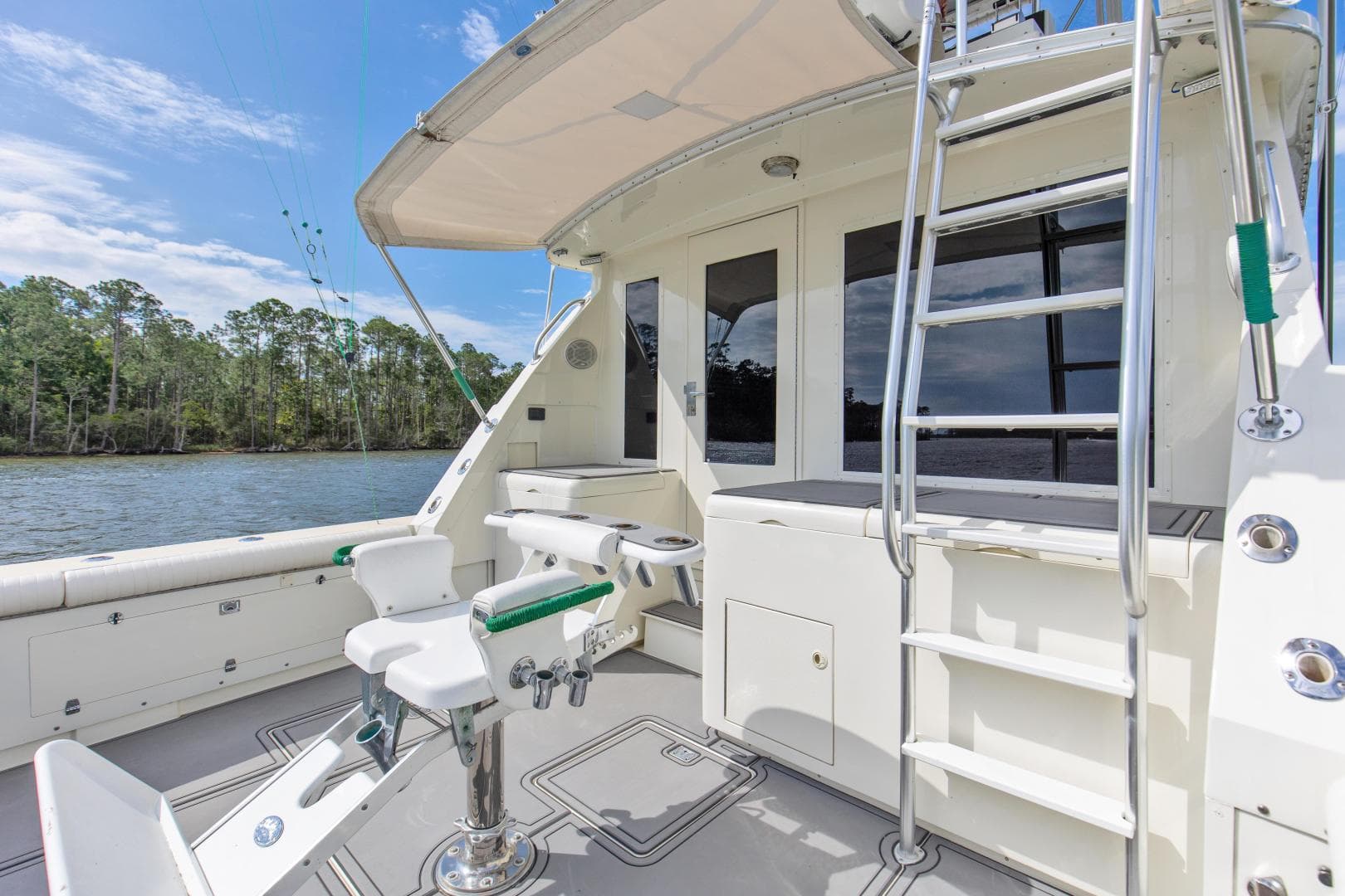 1981 Bertram 42 Convertible Balls To The Wall Cockpit 2