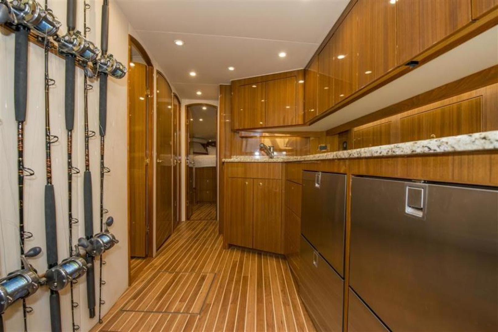 2008 Viking 52 Sport Coupe She's All Hooked Up