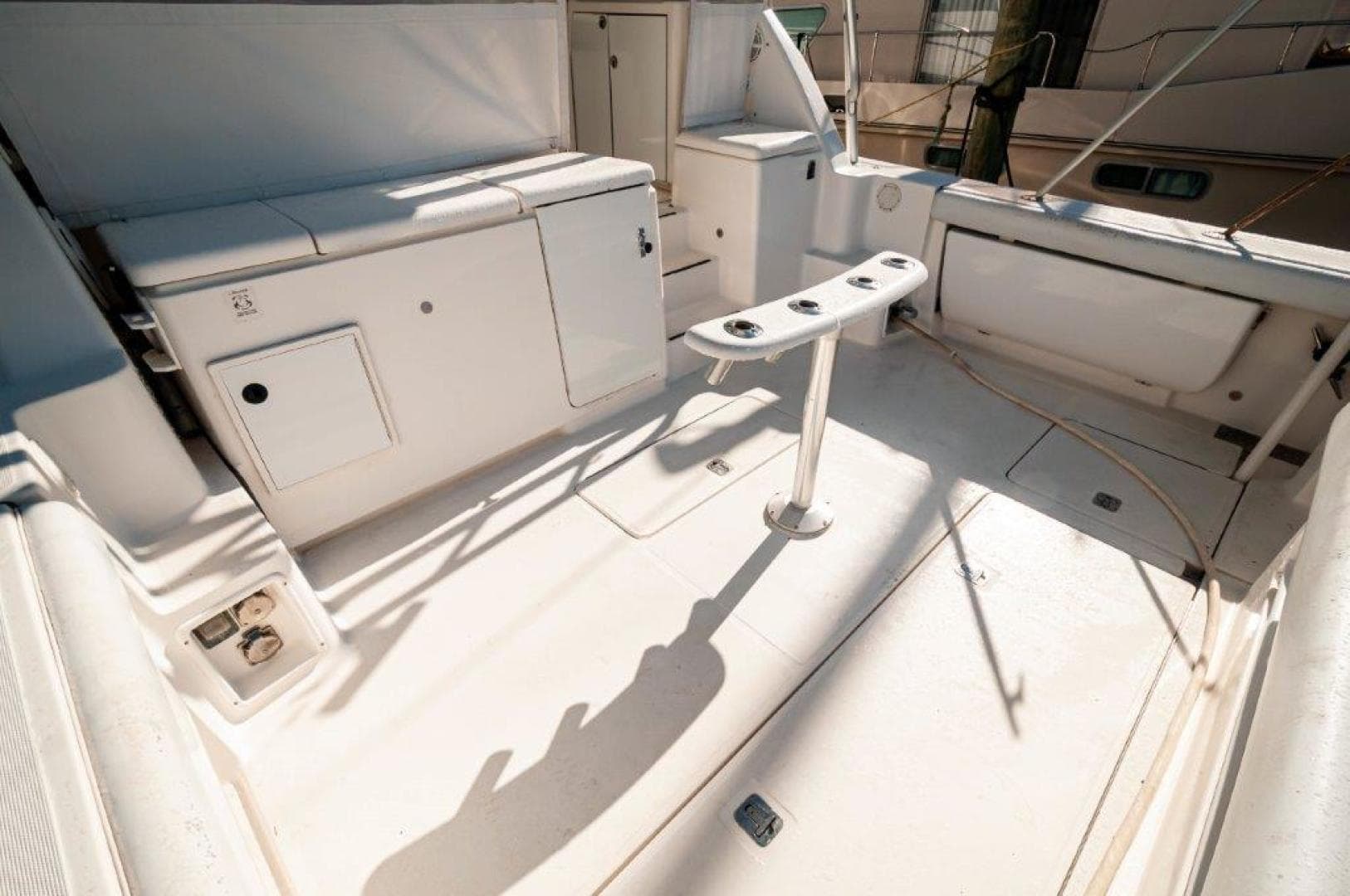 2003 Tiara Yachts 4200 Open  Kingfisher Cockpit 3