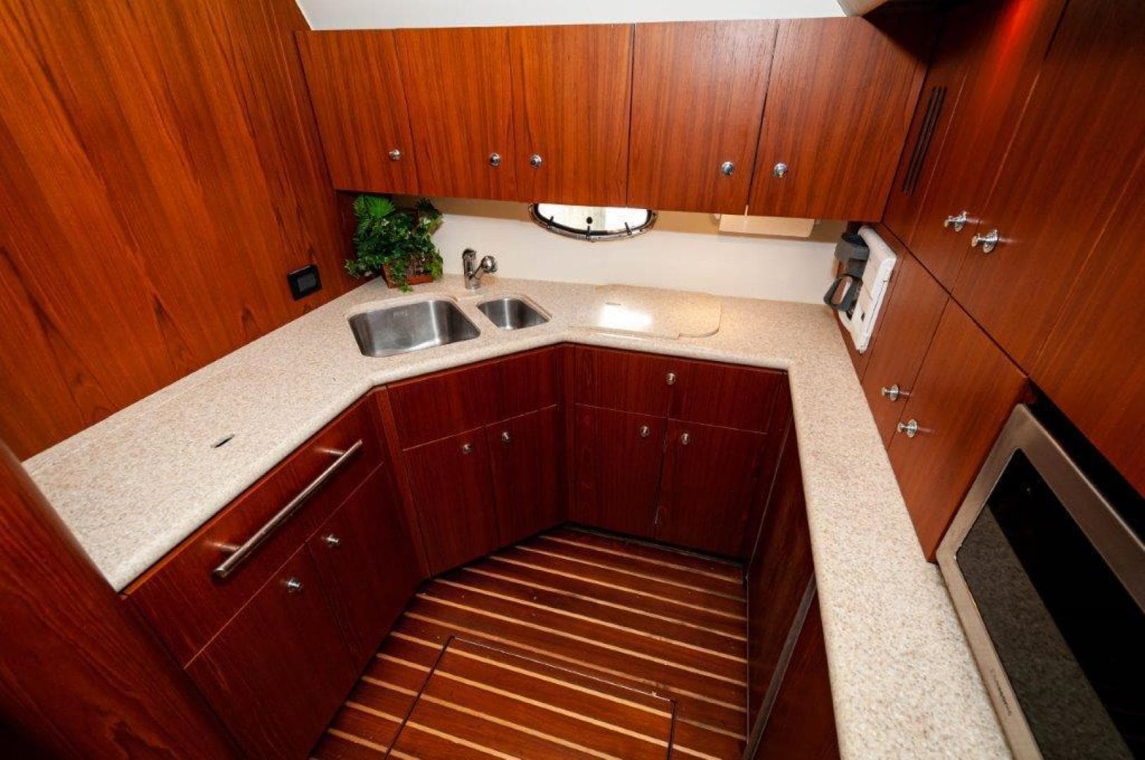 2003 Tiara Yachts 4200 Open  Kingfisher  Galley 2