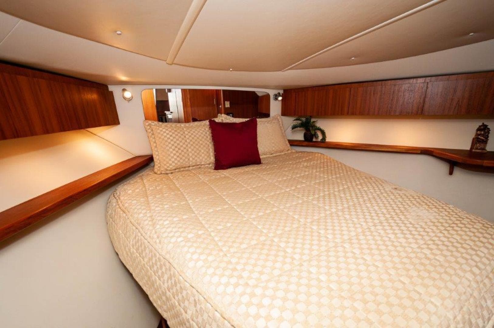 2003 Tiara Yachts 4200 Open  Kingfisher  Master SR 3