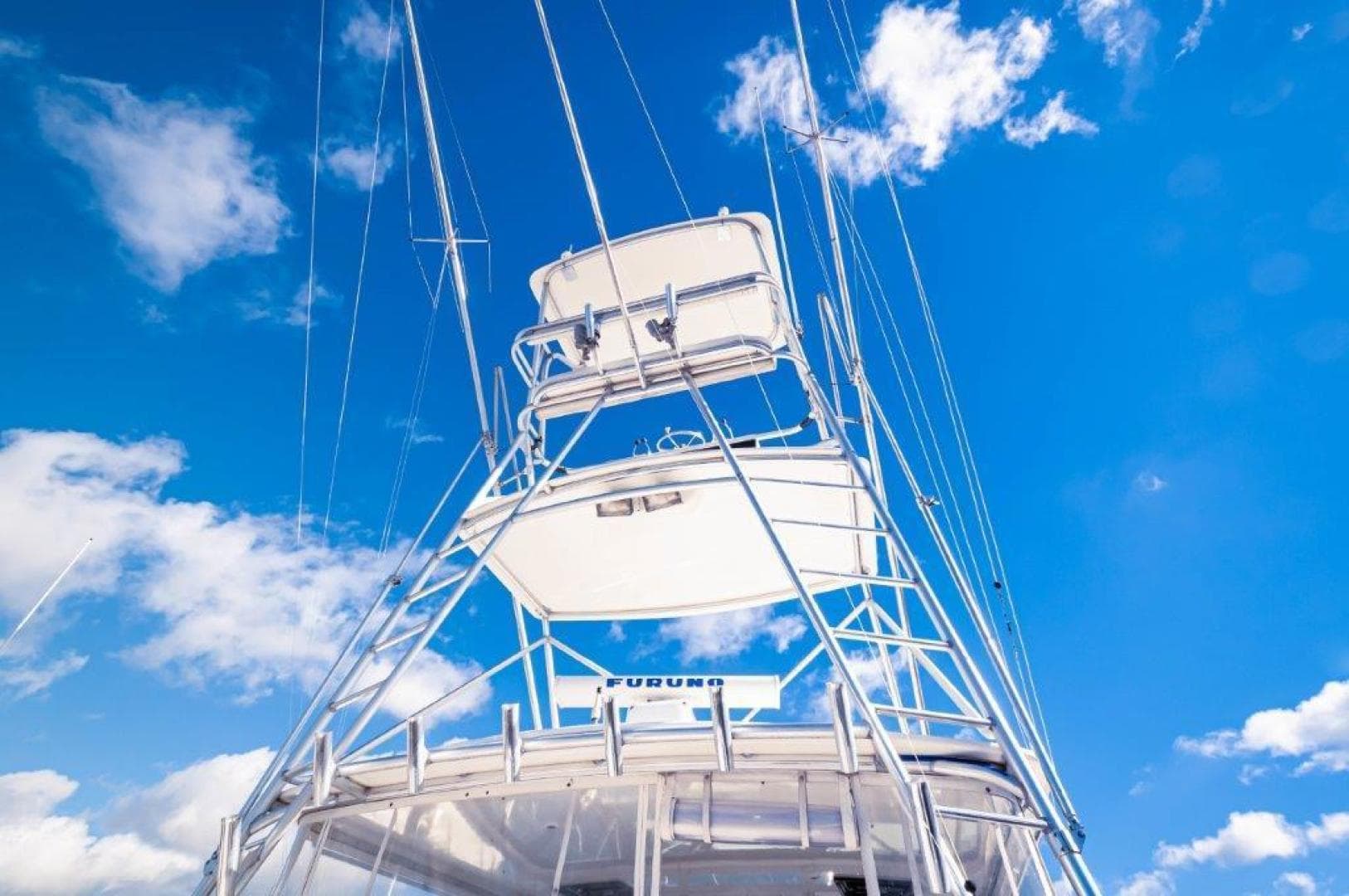 2003 Tiara Yachts 4200 Open  Kingfisher Tower