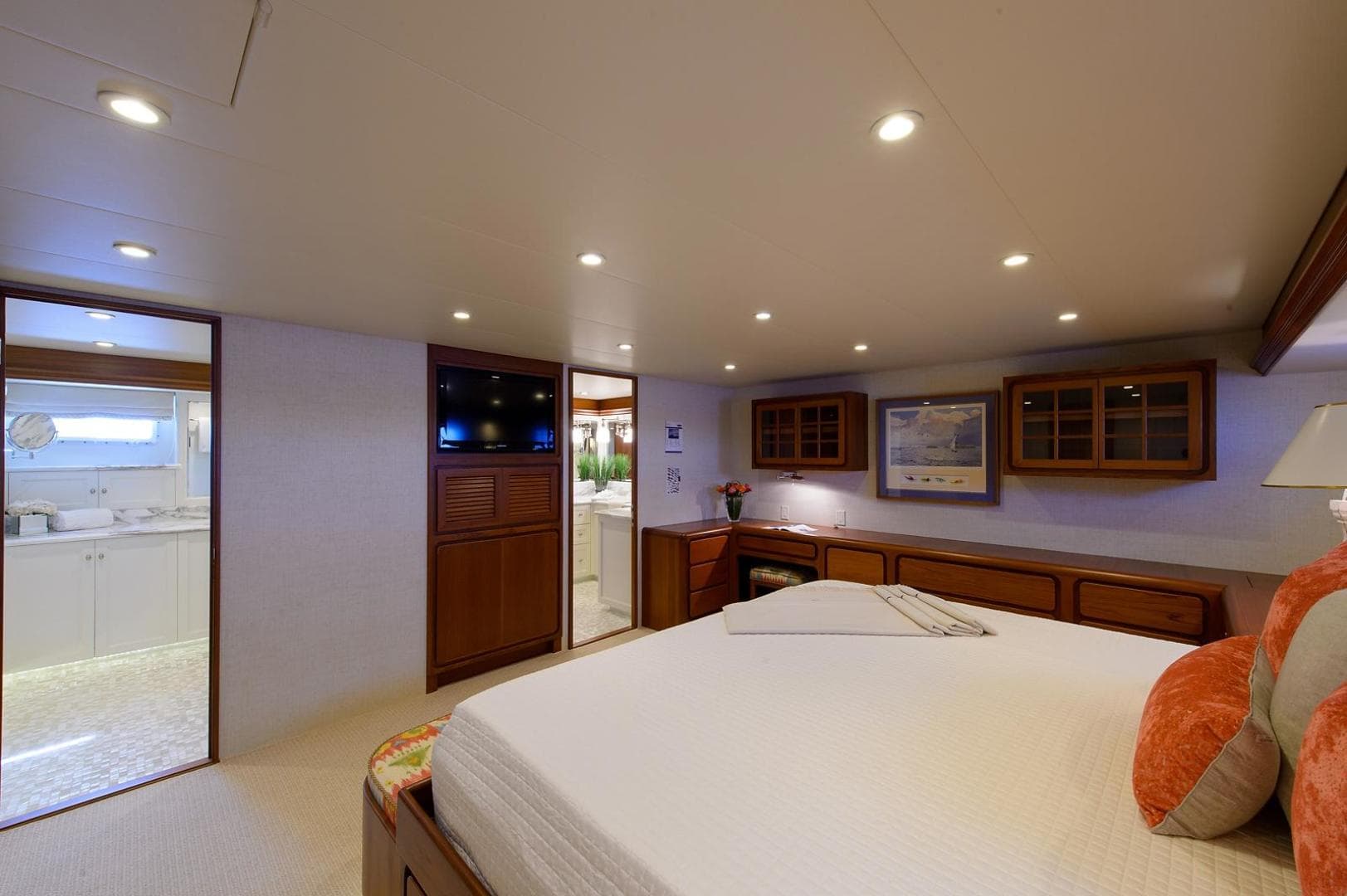 MASTER STATEROOM