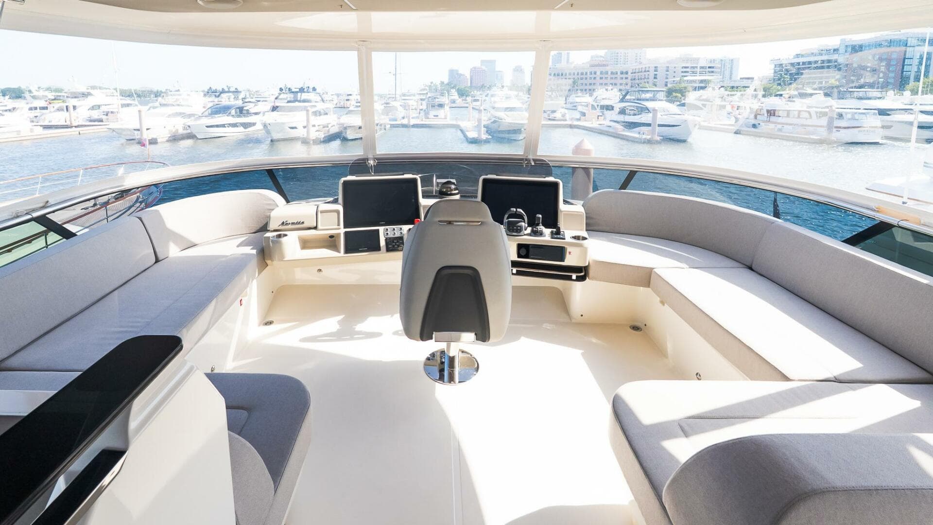 2024 Absolute Navetta 68