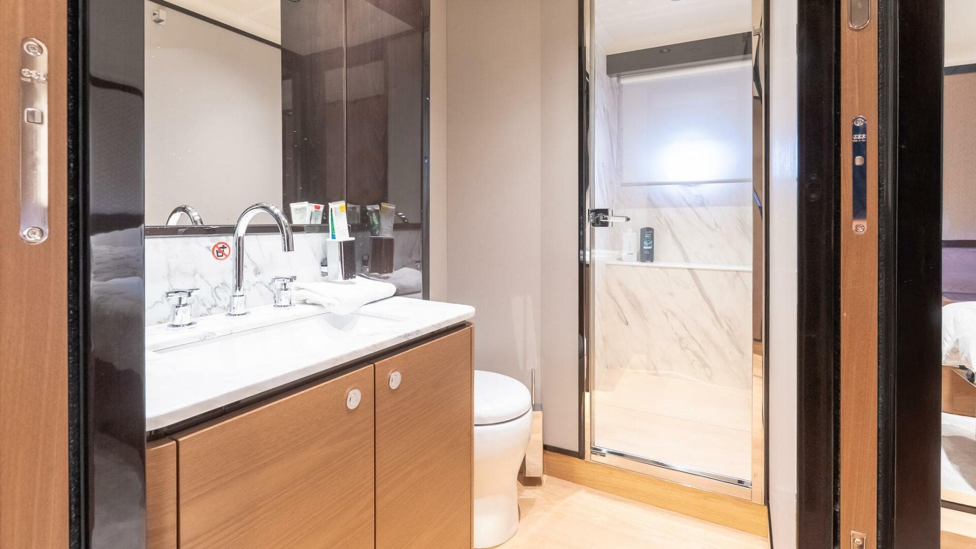 2024 Absolute Navetta 68