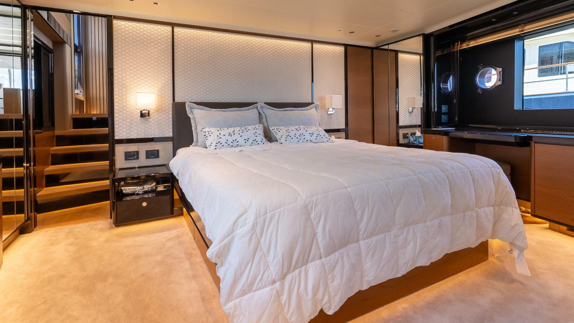 2024 Absolute Navetta 68