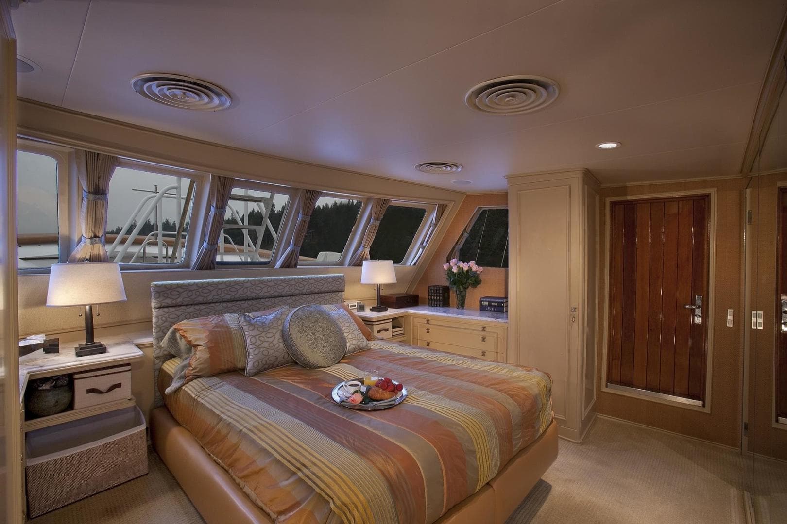 MASTER STATEROOM