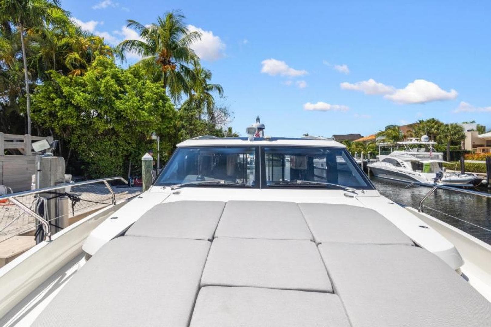 2022 Absolute 48 Coupe