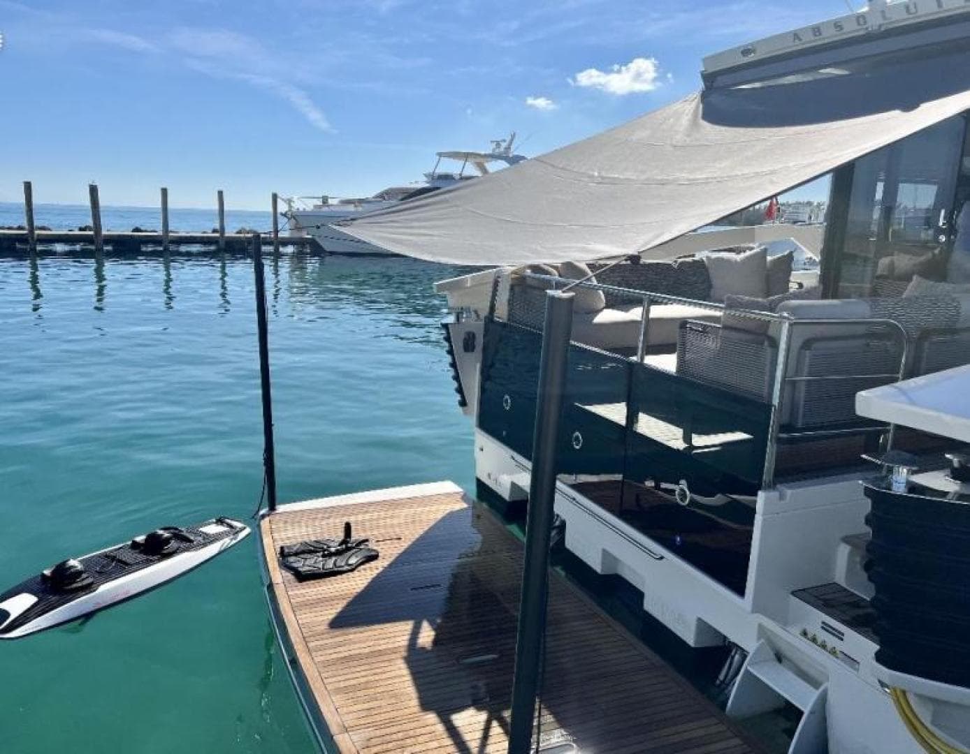 2022 Absolute 48 Coupe