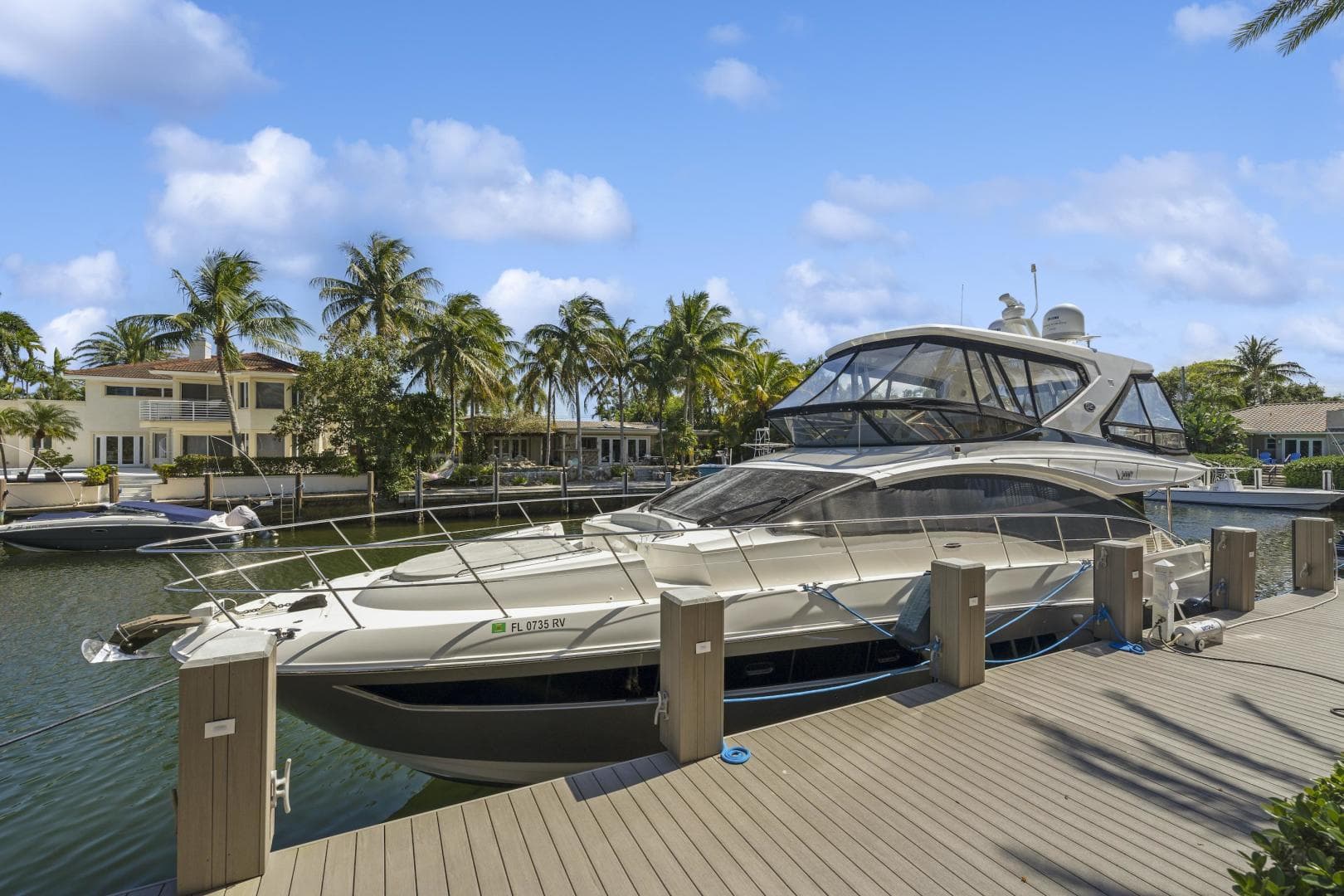 2018 Sea Ray L590 Fly