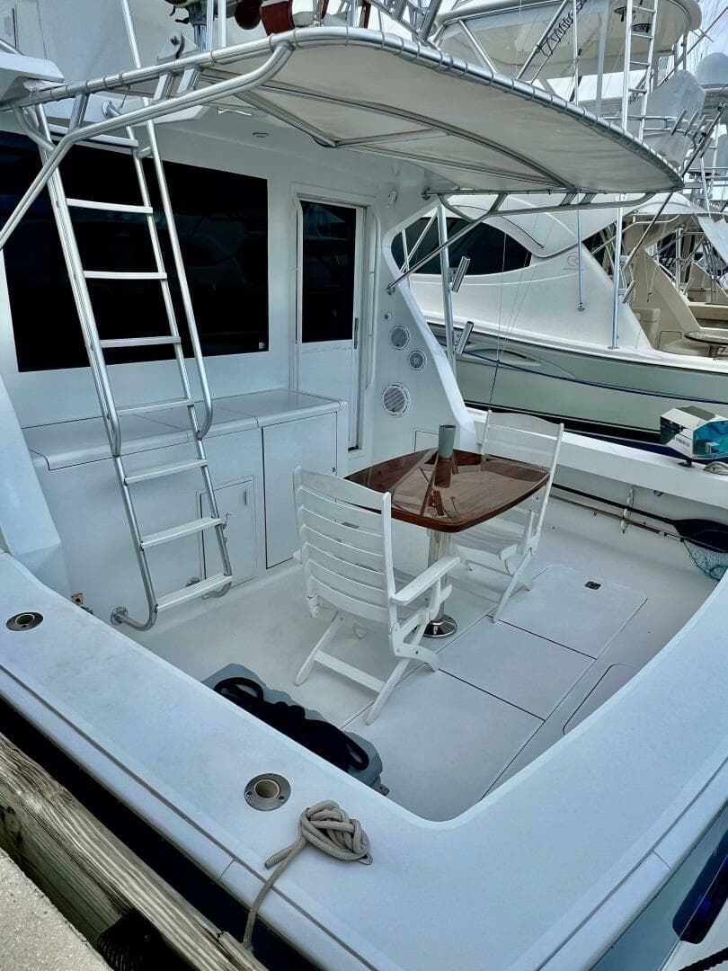 1997 Viking 43 Convertible
