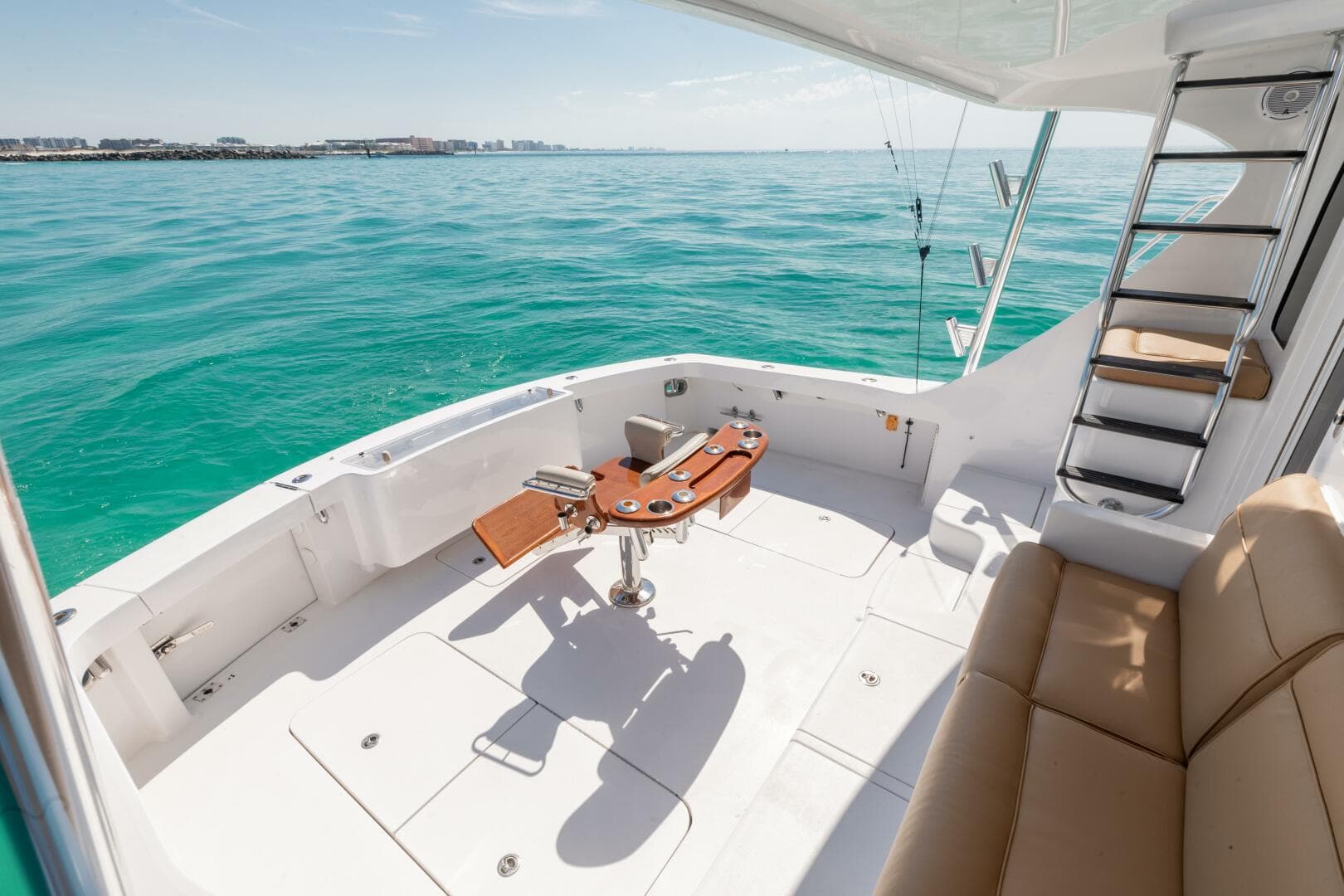 2016 Hatteras GT60  KNOT ON CALL  Cockpit