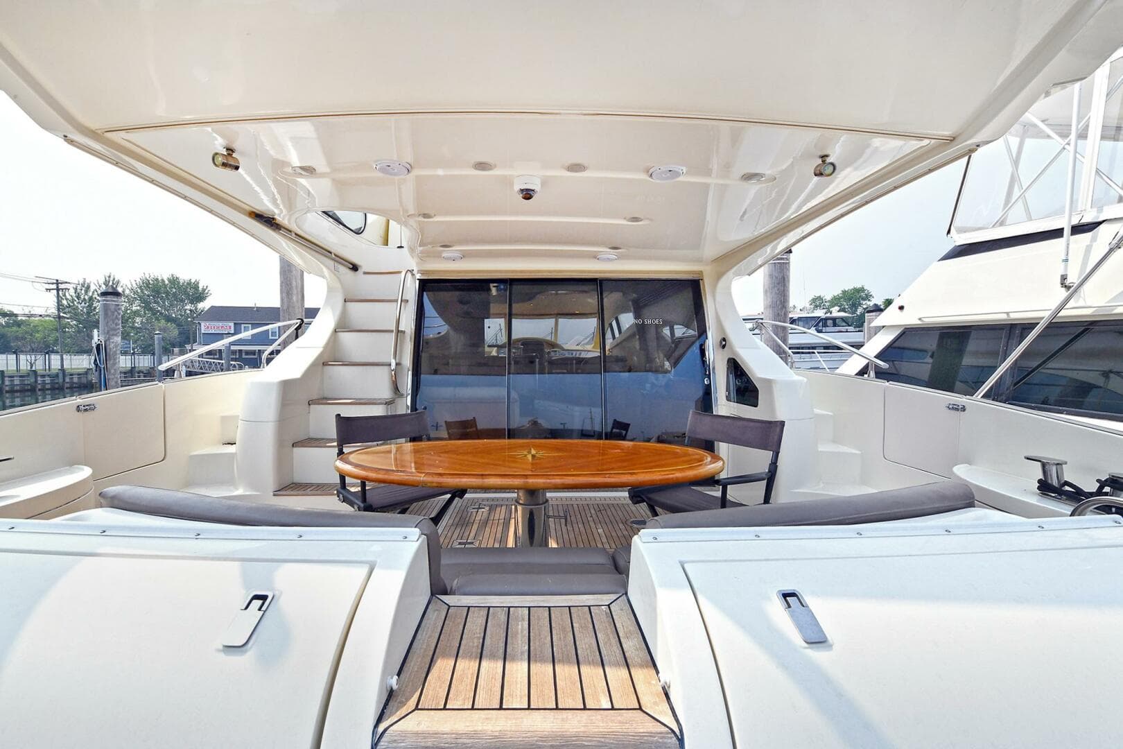 2003 Azimut 62