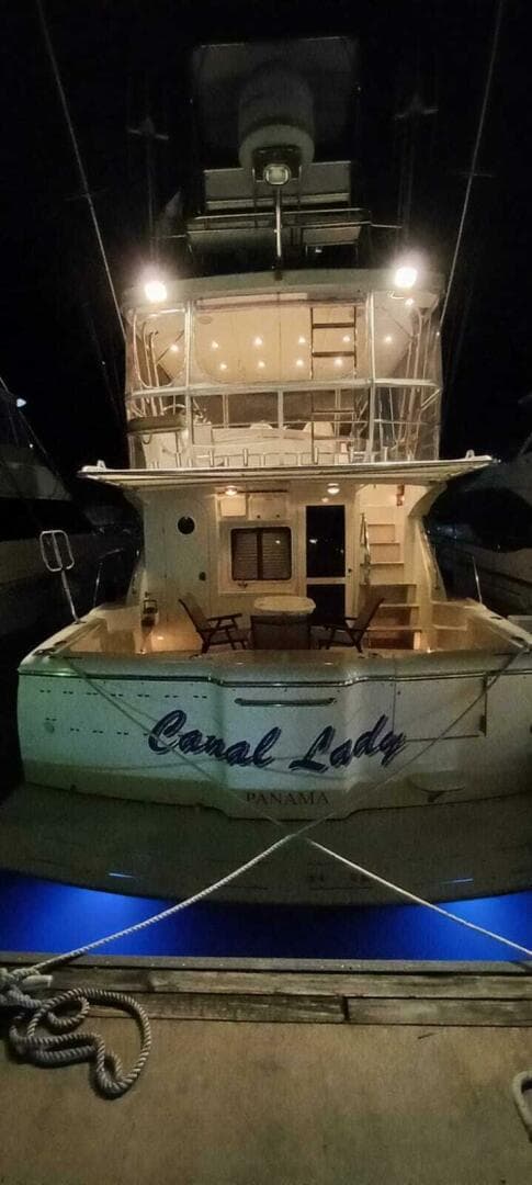 2004 Mikelson 43 Sportfisher