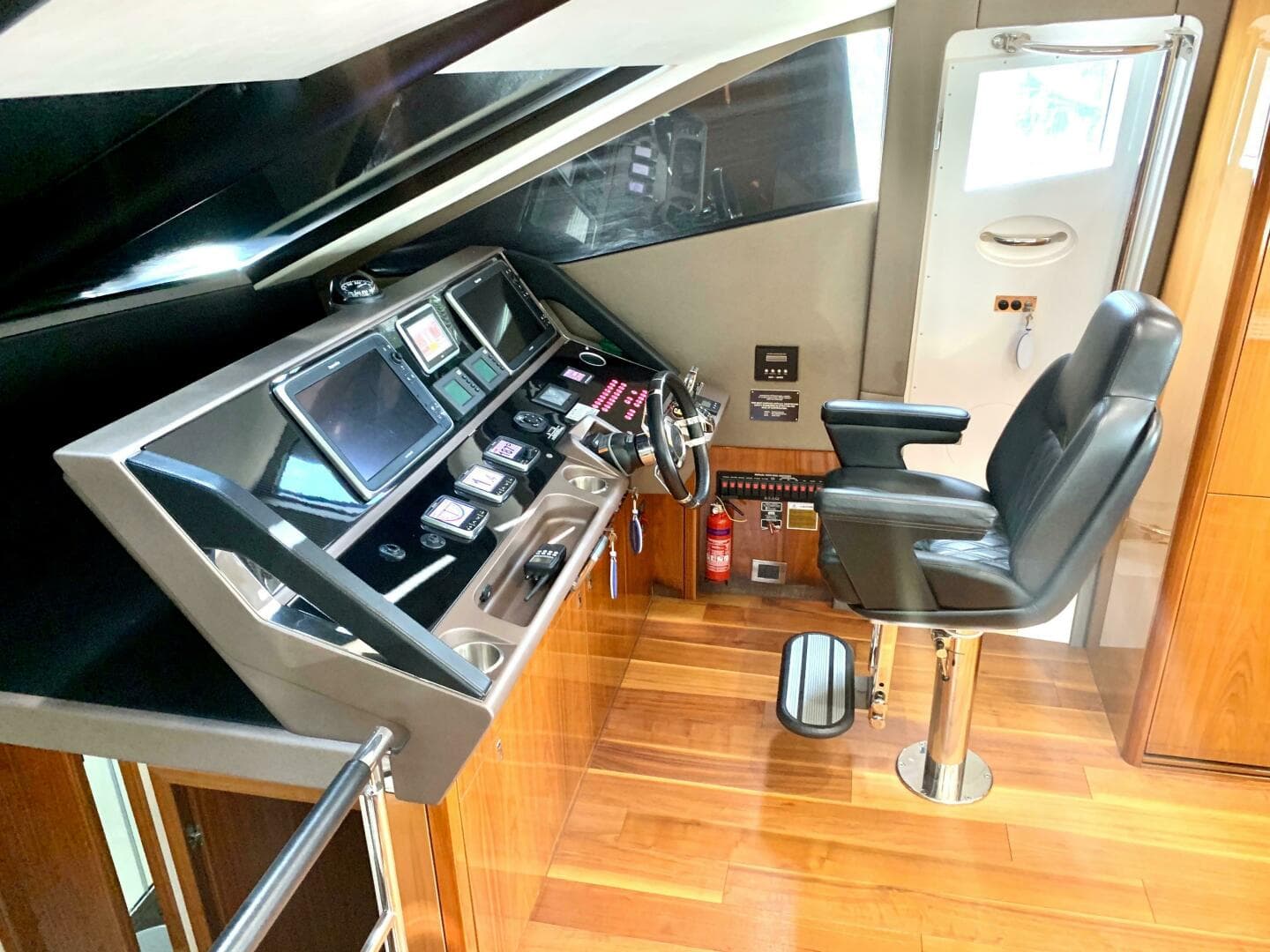 2016 Sunseeker Manhattan 65