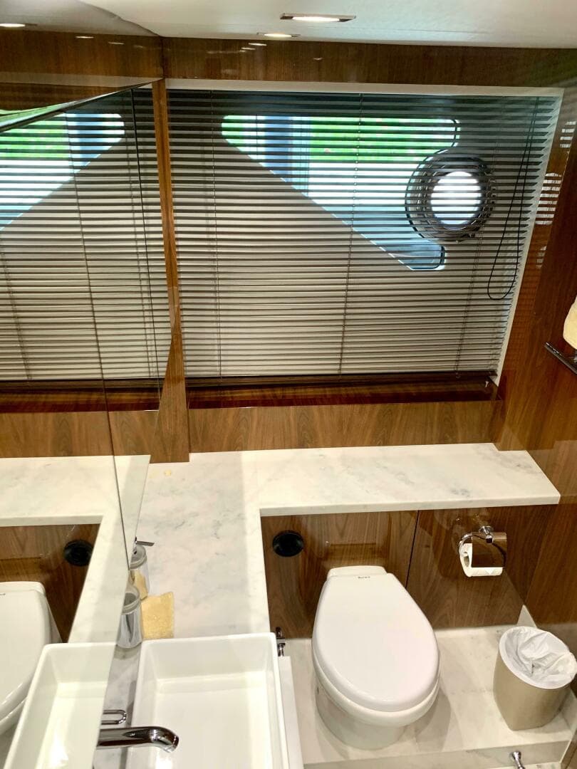 2016 Sunseeker Manhattan 65