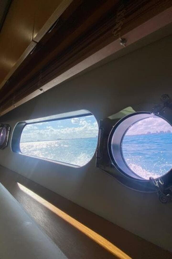 2015 Sunseeker San Remo