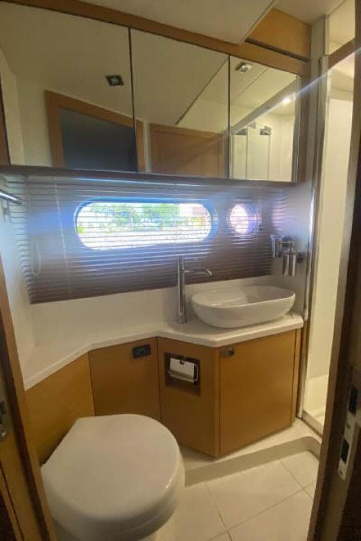 2015 Sunseeker San Remo