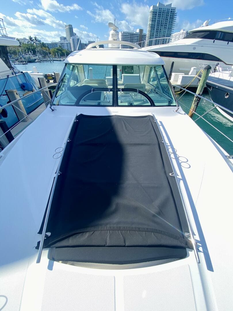 2010 Sea Ray 450 Sundancer