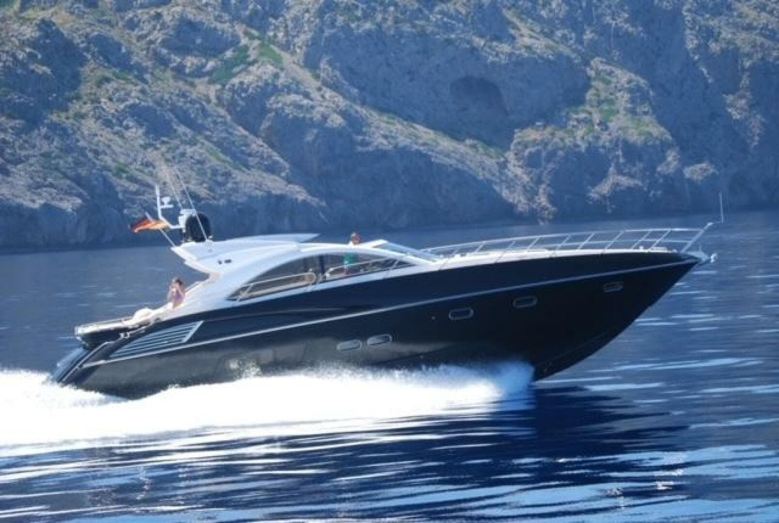 2010 Sunseeker Predator 60