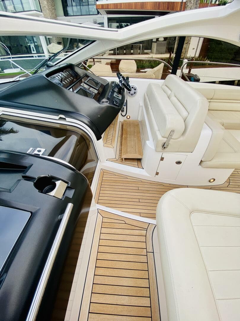 2010 Sunseeker Predator 60