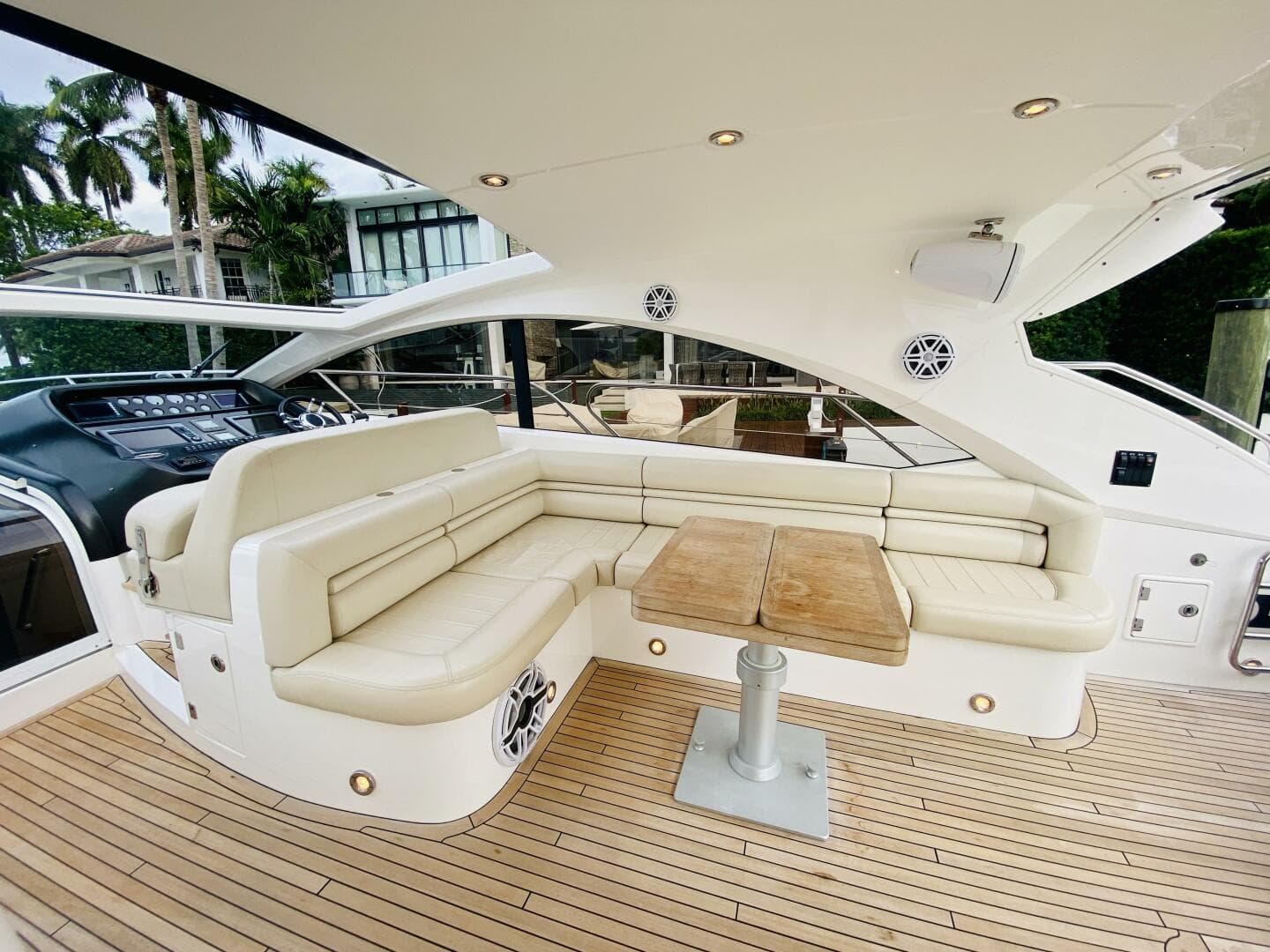 2010 Sunseeker Predator 60