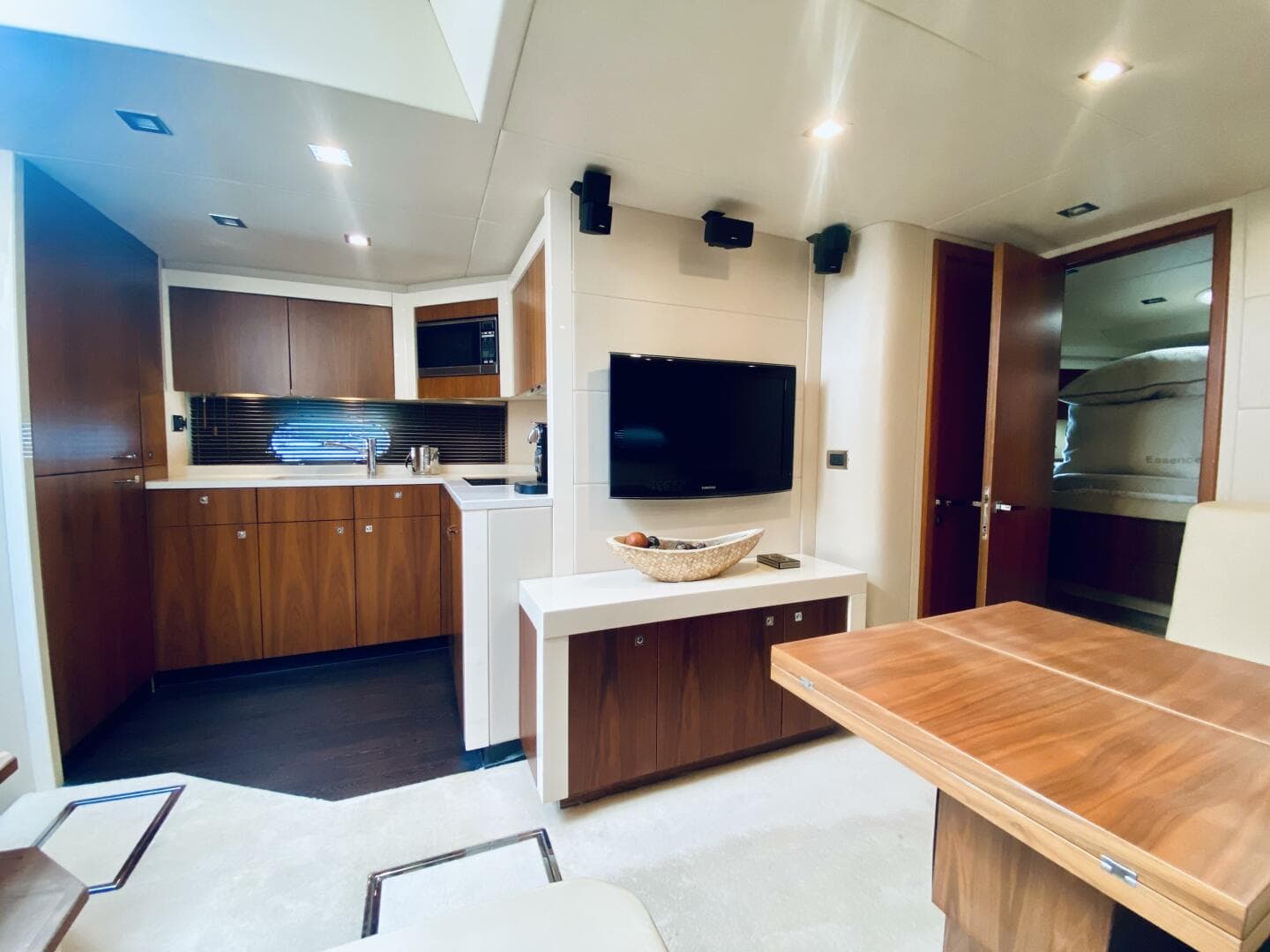 2010 Sunseeker Predator 60