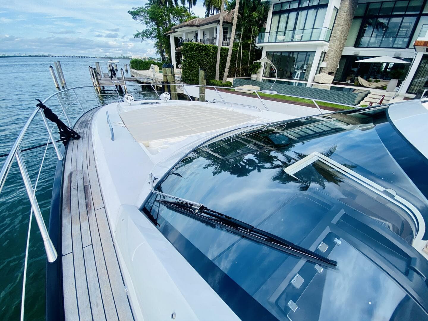 2010 Sunseeker Predator 60