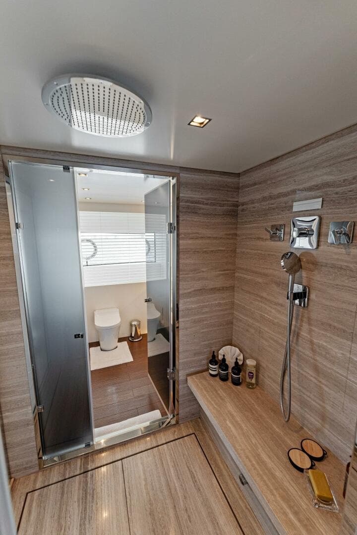 2020 Mangusta 33M Gransport