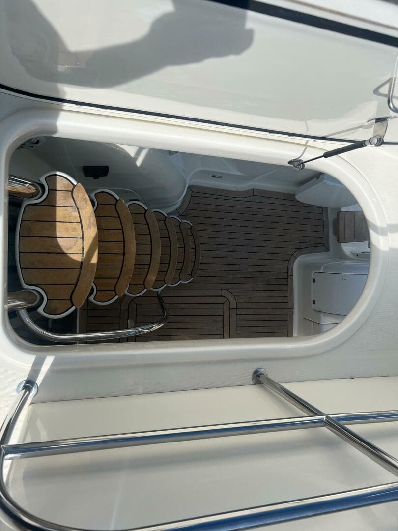 2004 Cranchi Atlantique 48