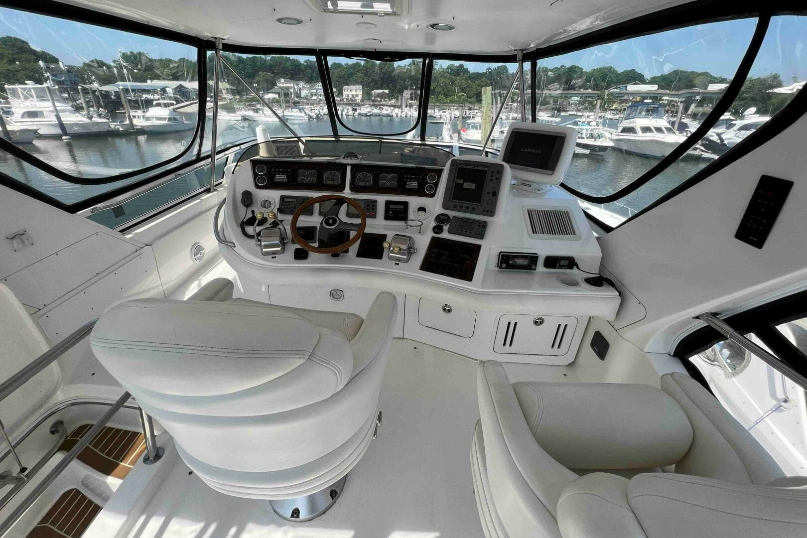 2001 Sea Ray 480 Sedan  Bridge