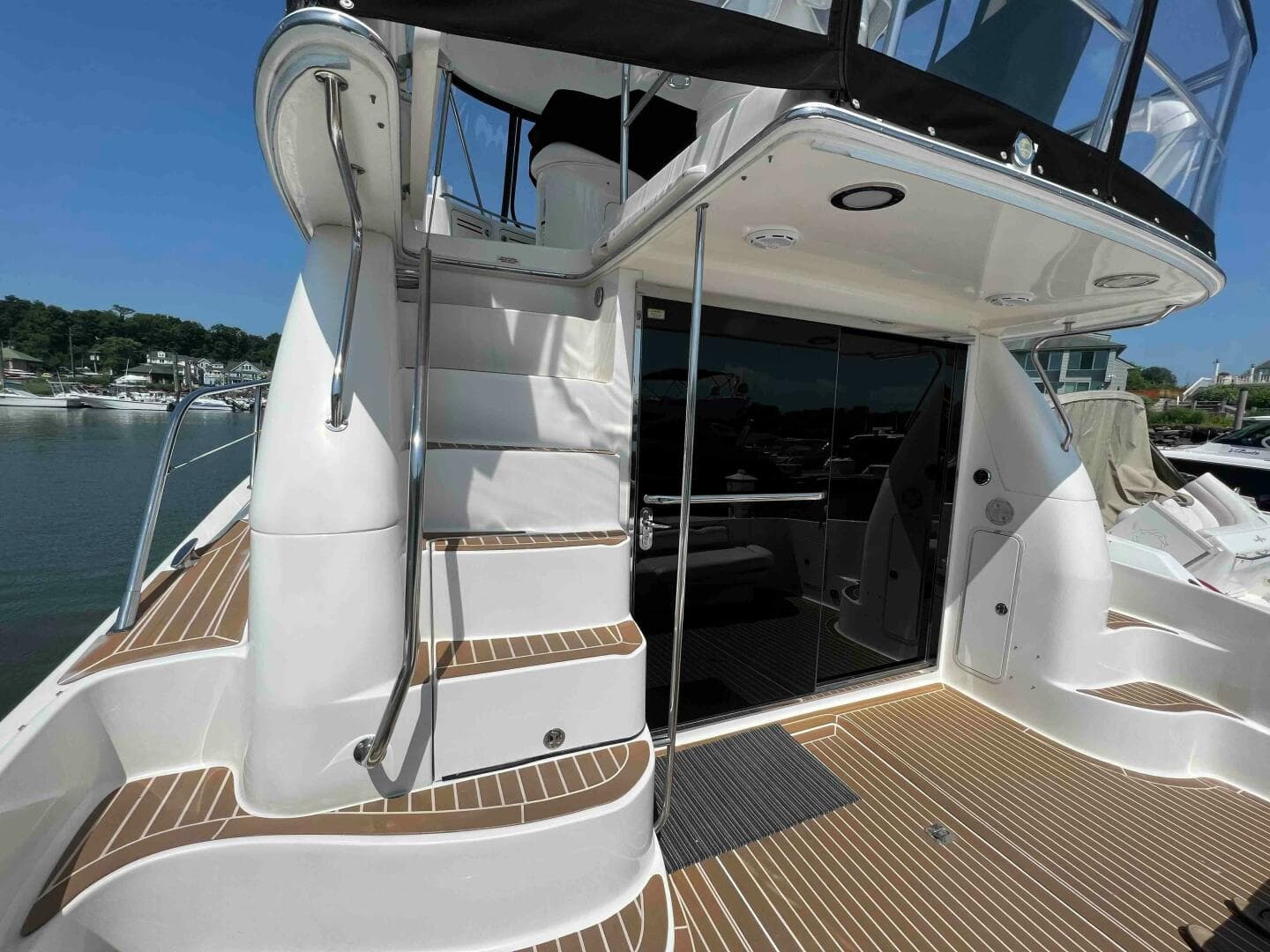 2001 Sea Ray 480 Sedan  Bridge