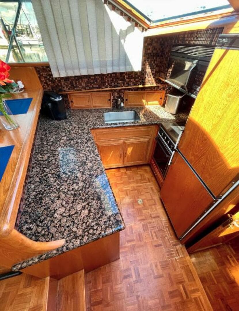 1991 Ocean Alexander Flybridge