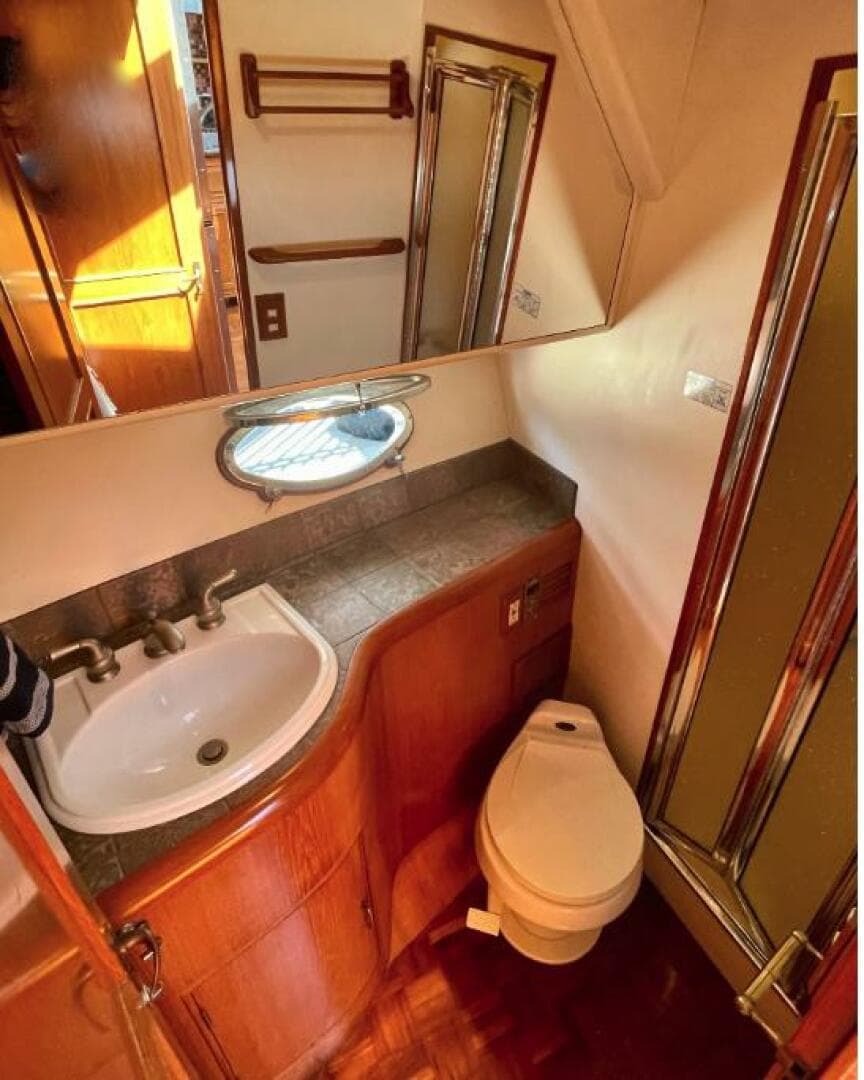 1991 Ocean Alexander Flybridge