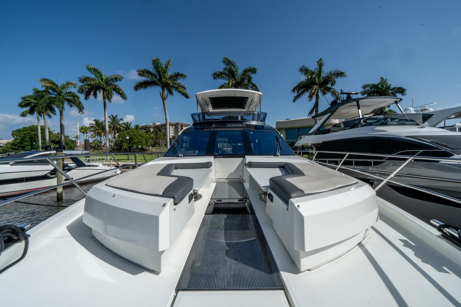 2019 Galeon 640 FLY